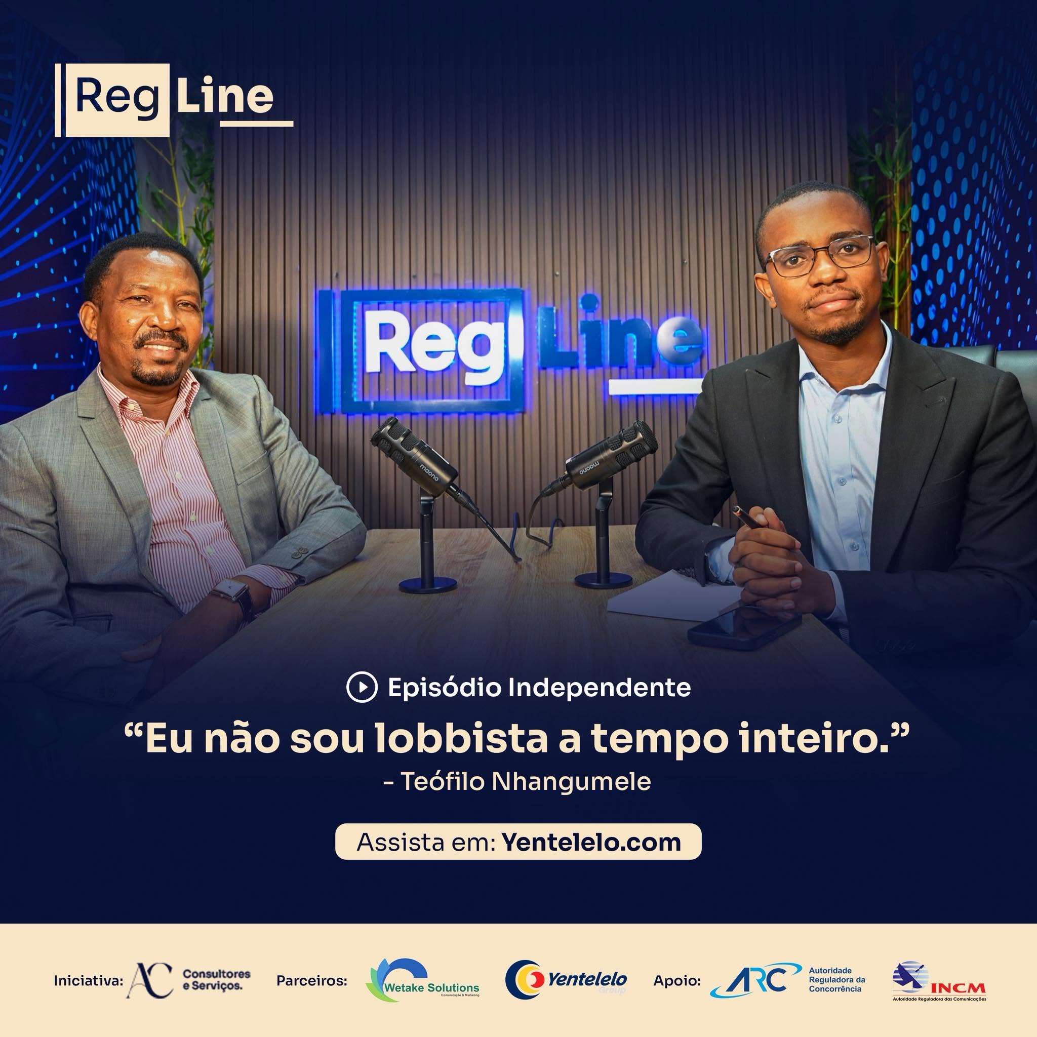 Apresentador do RegLine em entrevista com Teófilo Nhangumele